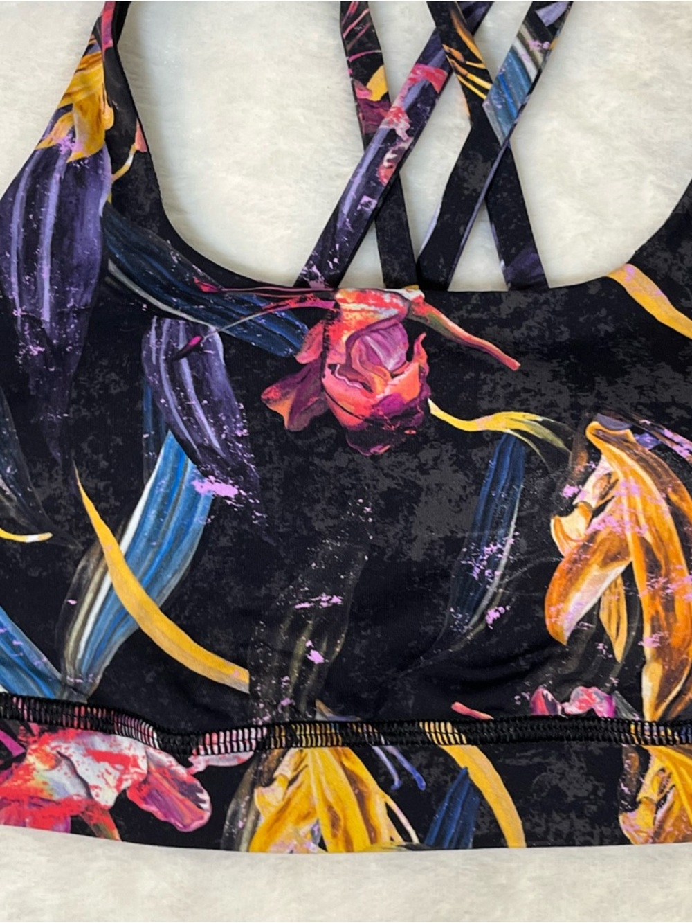 Lululemon Energy Bra Size 4 Athletic Sports Racerback Floral Black - Picture 2 of 5